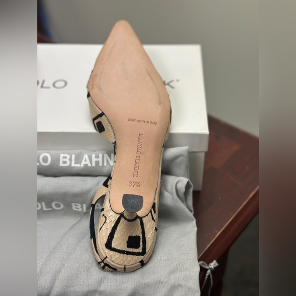 Manolo Blahnik tan and black leather and velvet jewled slingback kitten heel. - Picture 9 of 13